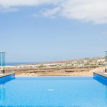 Panoramic With Private Pool